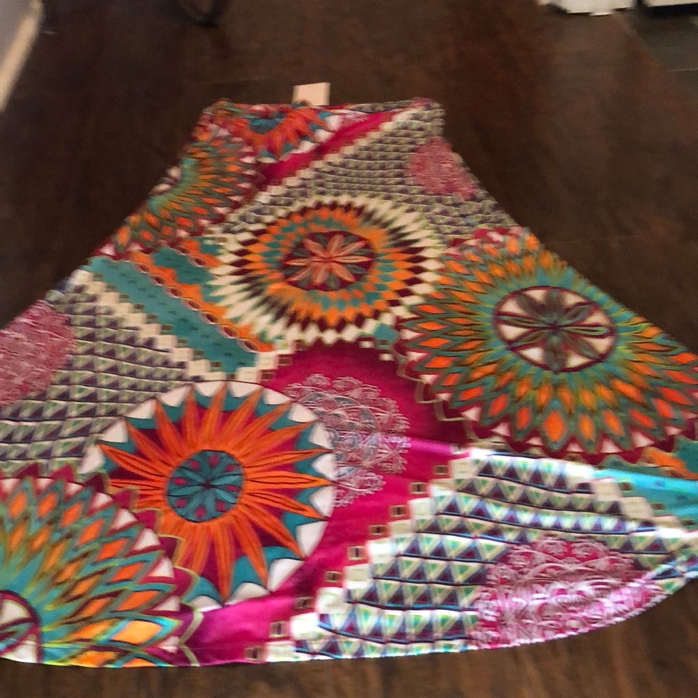 Bright color skirt
